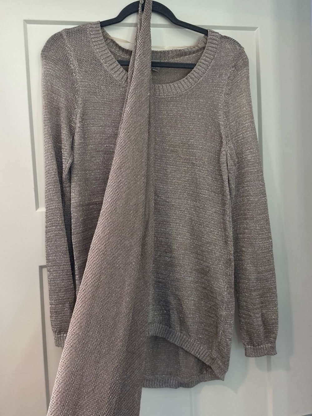 Tristan Metallic Light Gray Crewneck Sweater with Matching Scarf